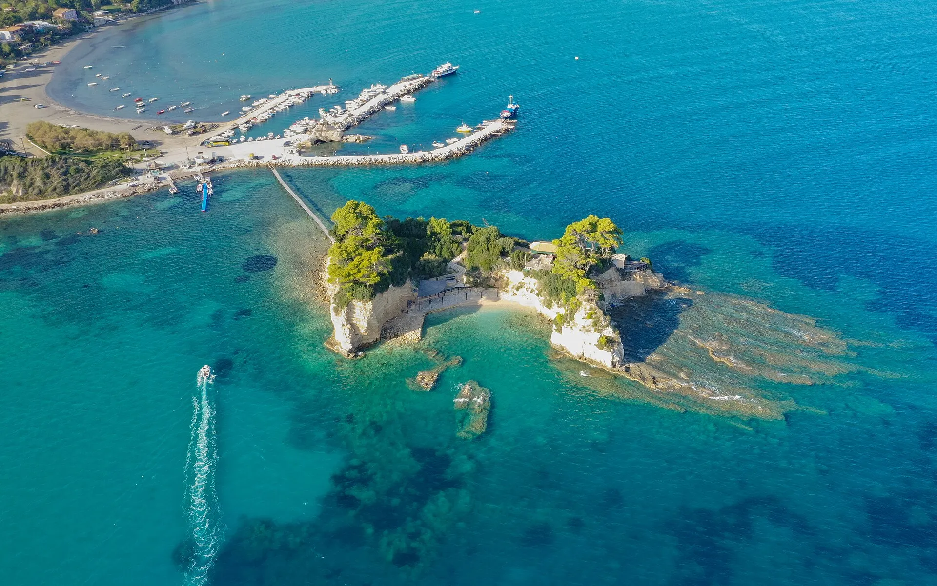 Cameo Island (Agios Sostis)